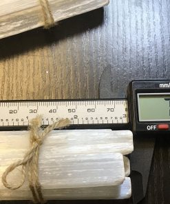 Alternative view of Selenite raw sticks 5 pieces per bundle