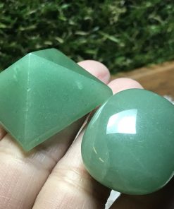 Alternative view of Green Aventurine Pyramid & Tumbled Stone Set