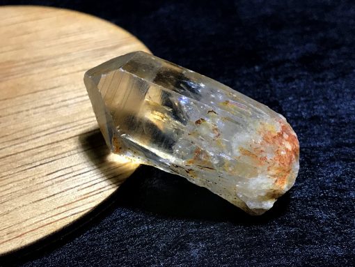 natural citrine point