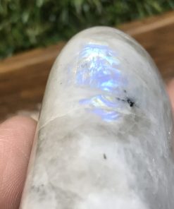 Alternative view of Rainbow Moonstone freeform self-standing display (ref:1911117)